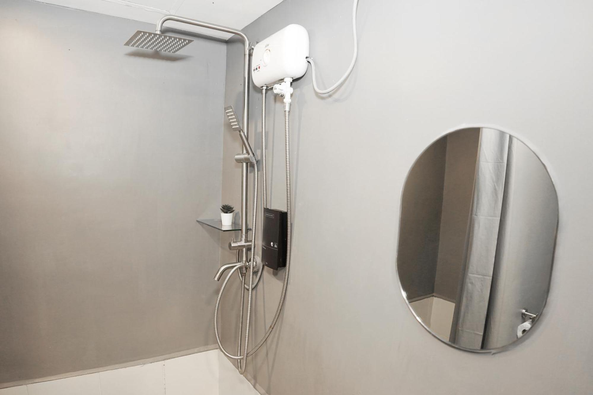 Mystay Hotel Bgc South Taguig Extérieur photo